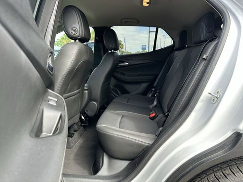 Used 2025 Buick Encore GX Preferred image 26