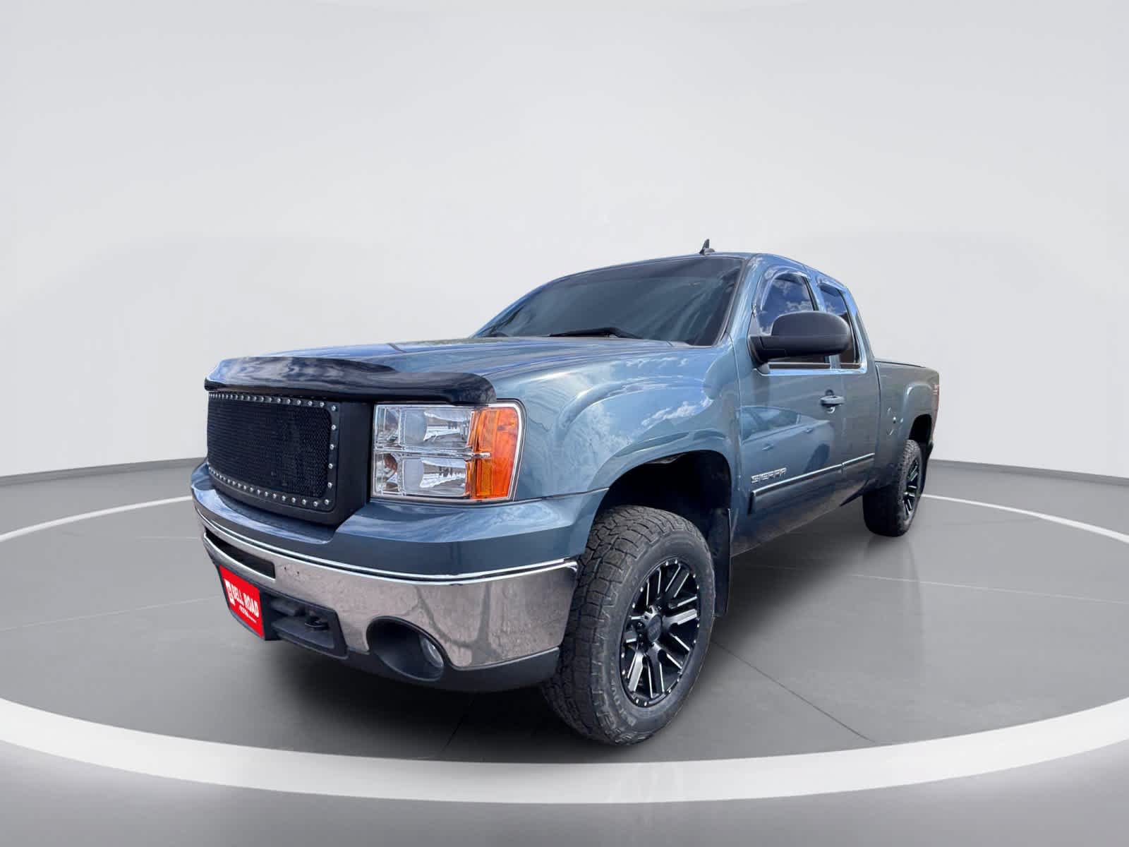 Used 2013 GMC Sierra 1500 SLE w/ Power Tech Package AWD/4WD image 2