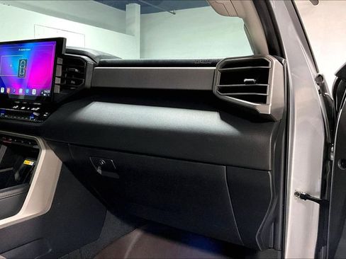 Used 2024 Toyota Tundra Limited image 19