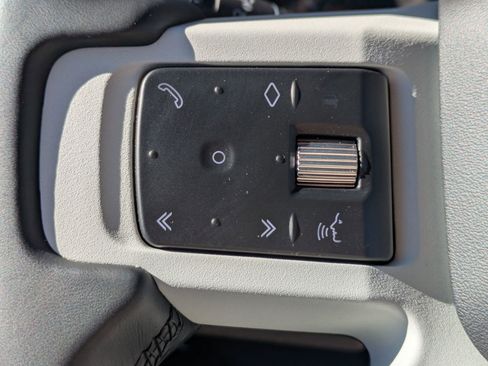 Certified 2023 Land Rover Defender 110 SE image 16