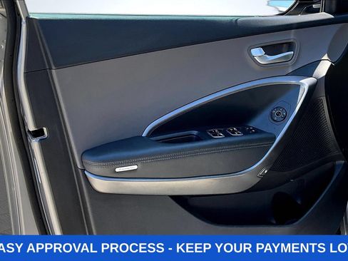 Used 2019 Hyundai Santa Fe XL SE FWD image 26