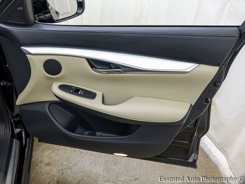 Used 2019 INFINITI QX50 Essential w/ Premium Heat Package image 25