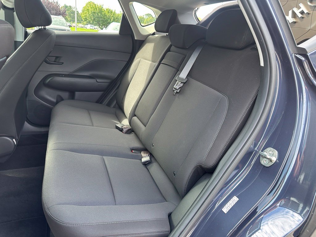 Used 2024 Hyundai Kona SEL AWD/4WD image 11