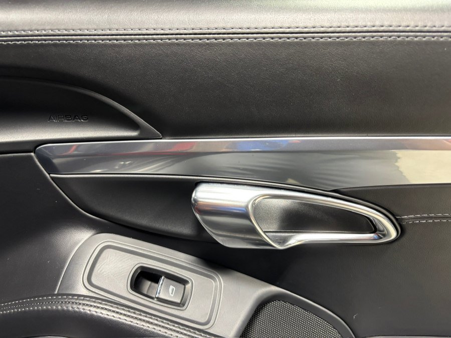 Used 2013 Porsche 911 Carrera 4S w/ Bose Audio Pkg AWD/4WD image 19