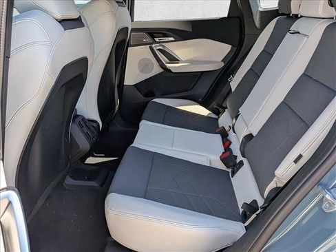 New 2026 BMW X1 xDrive28i AWD/4WD image 17