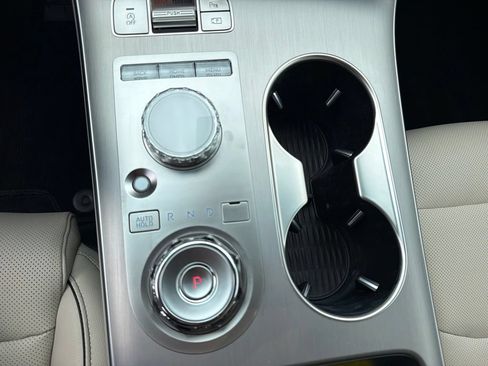 Used 2026 Genesis GV70 2.5T Advanced AWD/4WD image 8
