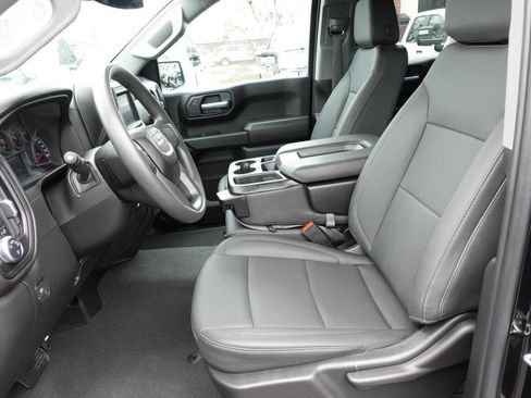 Used 2024 GMC Sierra 1500 Pro w/ Graphite Edition image 17