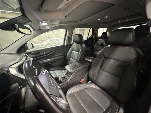 Used 2021 GMC Acadia SLT image 15