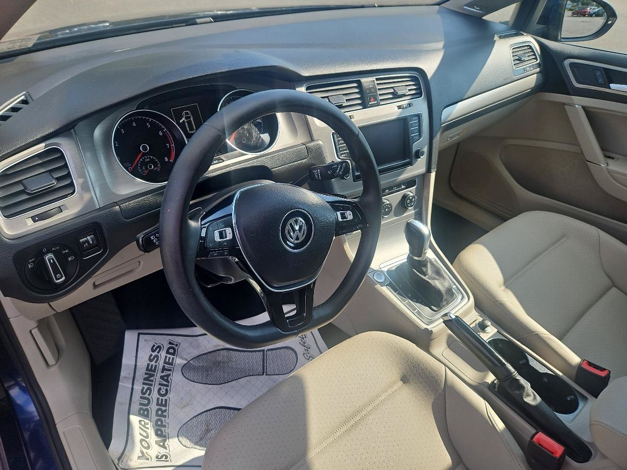 Used 2016 Volkswagen Golf S FWD image 14