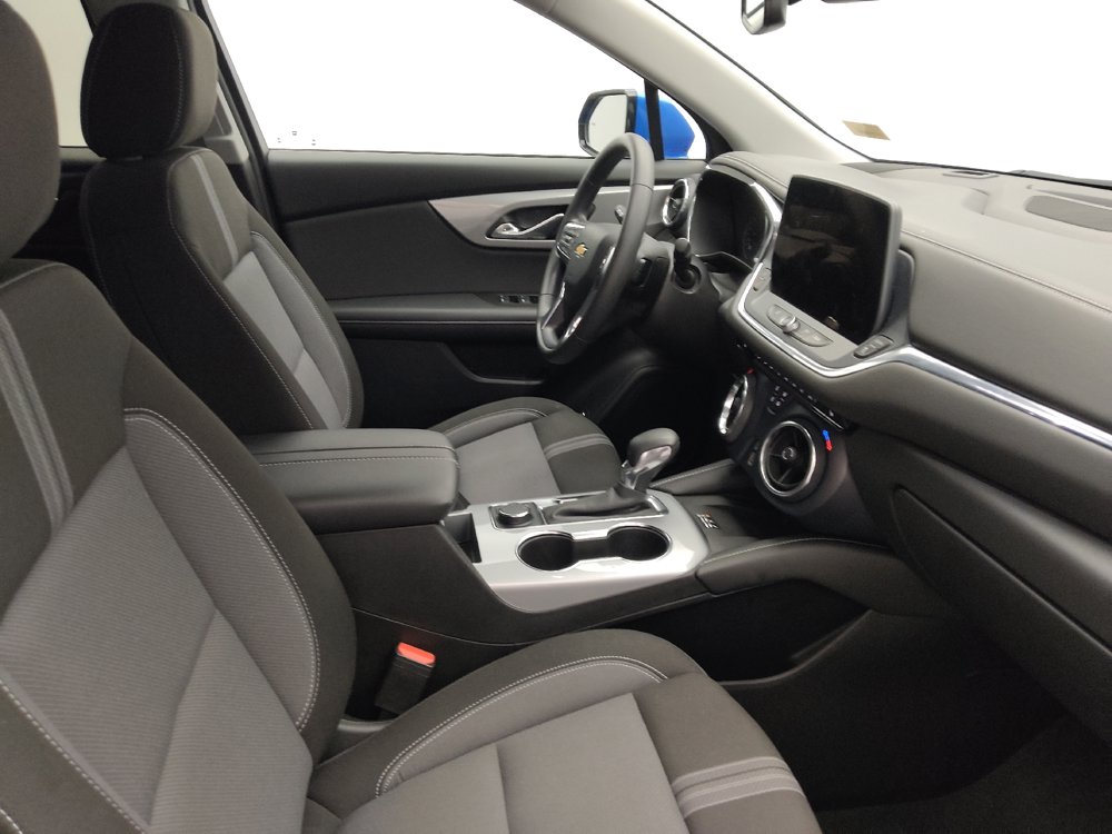 Used 2024 Chevrolet Blazer LT w/ Convenience Package FWD image 21