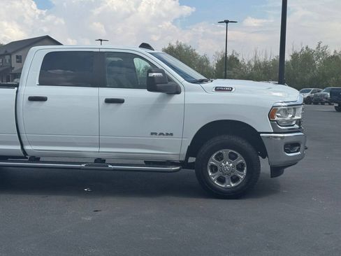Used 2024 RAM 2500 Big Horn w/ Bed Utility Group AWD/4WD image 4
