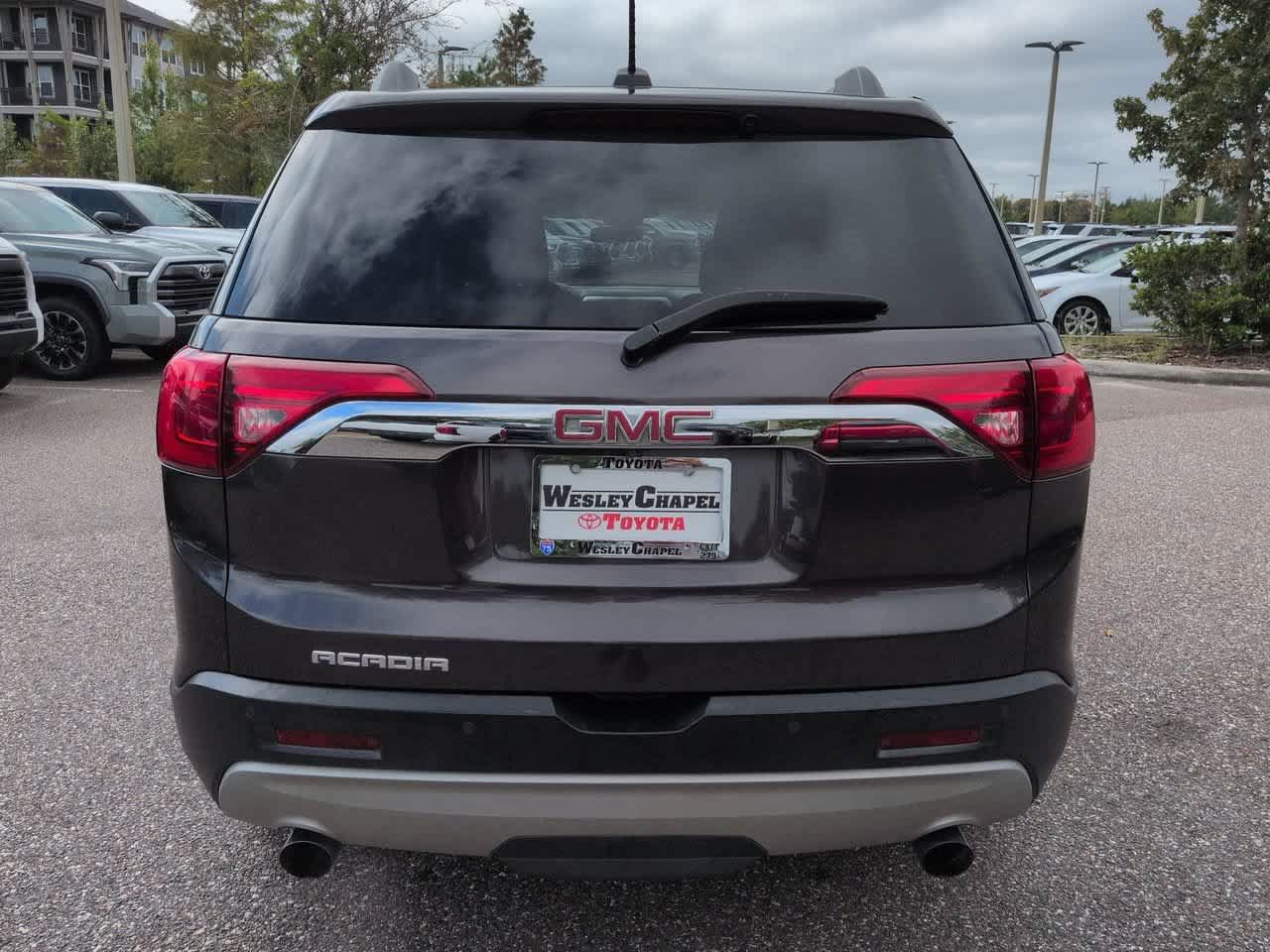 Used 2019 GMC Acadia SLE w/ Driver Alert Package I FWD image 5
