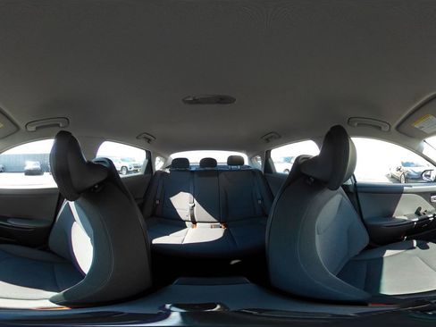 Used 2025 Kia K4 FWD image 42
