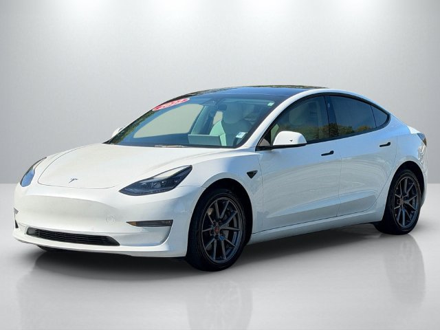 Used 2022 Tesla Model 3 Long Range AWD/4WD image 3