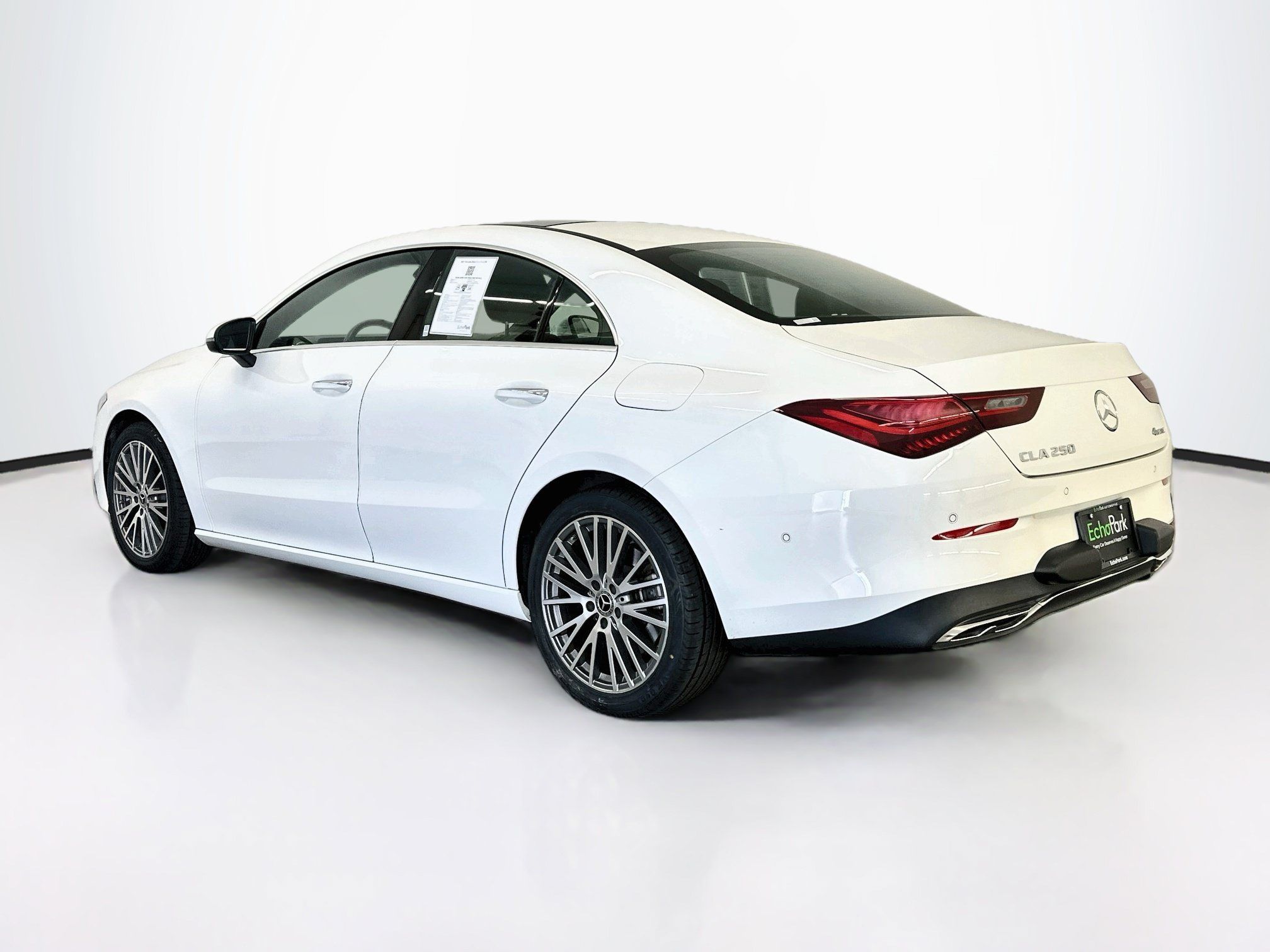 Used 2025 Mercedes-Benz CLA 250 4MATIC image 5