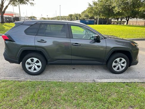 Used 2023 Toyota RAV4 LE FWD image 6