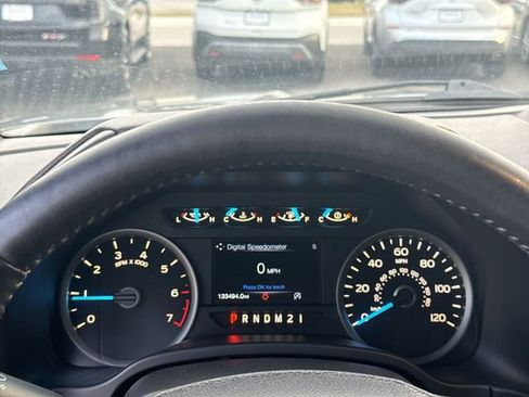 Used 2017 Ford F150 XLT w/ Equipment Group 302A Luxury image 15