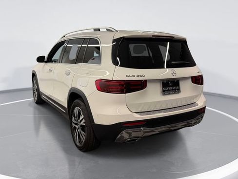 Certified 2024 Mercedes-Benz GLB 250 4MATIC image 6