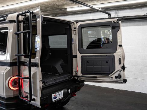 New 2026 INEOS Grenadier image 16