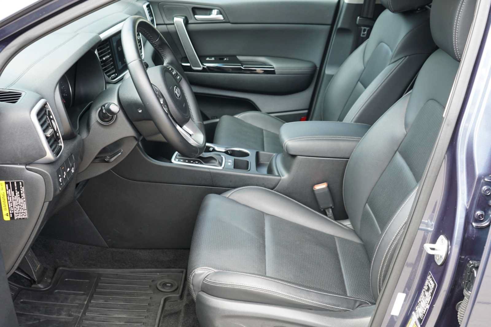 Used 2020 Kia Sportage EX FWD image 8
