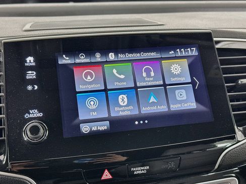 Used 2021 Honda Pilot Touring image 19