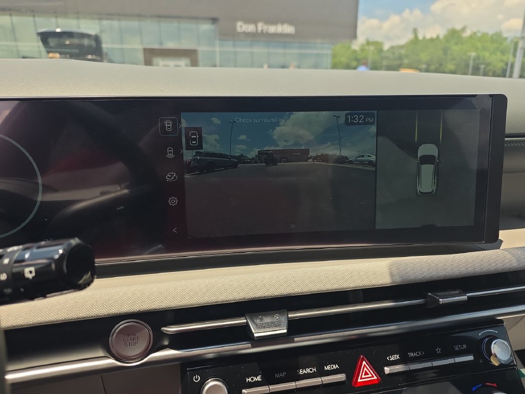 New 2026 Hyundai Tucson Limited AWD/4WD image 17