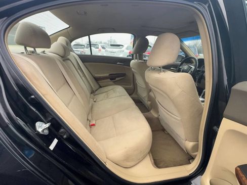 Used 2009 Honda Accord EX image 11