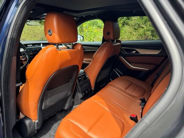 Certified 2026 Jaguar F-PACE R-Dynamic S AWD/4WD image 12