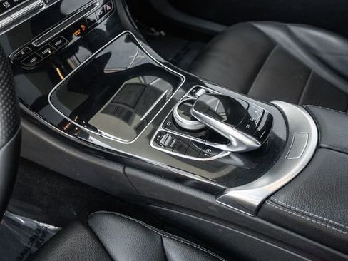Used 2016 Mercedes-Benz C 300 4MATIC Sedan image 11