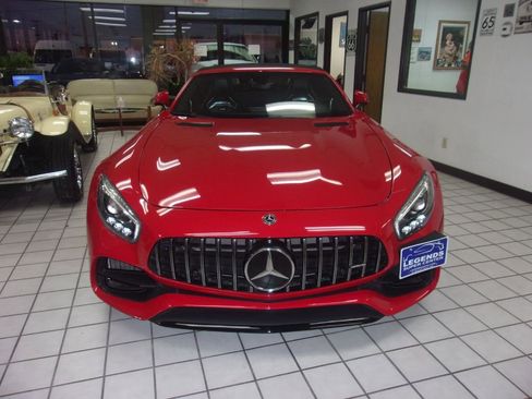 Used 2019 Mercedes-Benz AMG GT Cabrio w/ Lane Tracking Package image 3