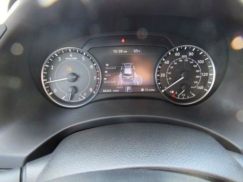 Used 2021 Nissan Armada SL image 18