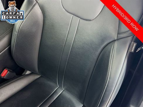 Certified 2025 Kia Sorento EX image 20