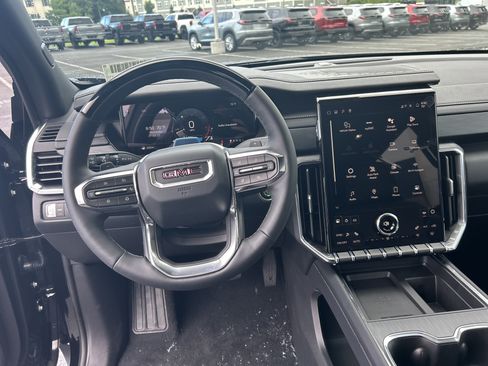 New 2026 GMC Acadia Elevation w/ Super Cruise Package FWD image 33