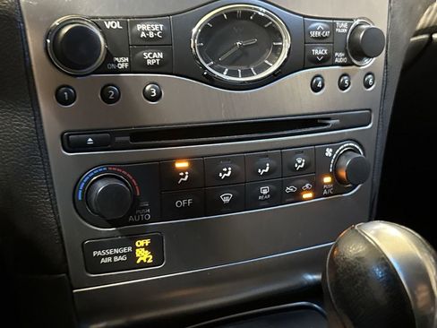 Used 2010 INFINITI G37 Sedan image 15