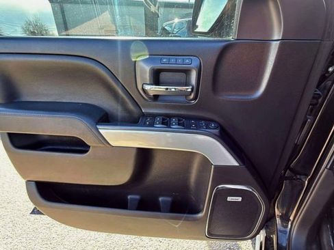 Used 2018 Chevrolet Silverado 1500 LTZ Z71 w/ LTZ Plus Package image 17