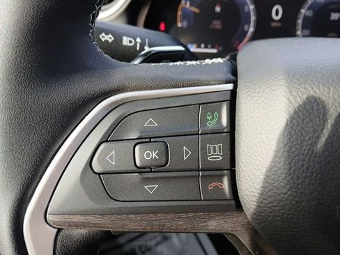 New 2025 Jeep Grand Cherokee Limited image 31