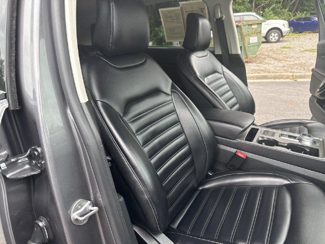 Certified 2024 Ford Edge SEL AWD/4WD image 23