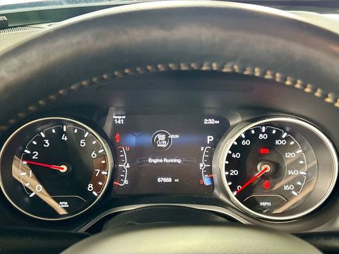 Used 2018 Jeep Compass Latitude w/ Popular Equipment Group FWD image 14