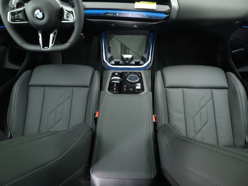 Certified 2025 BMW X3 xDrive30i w/ Premium Package image 18