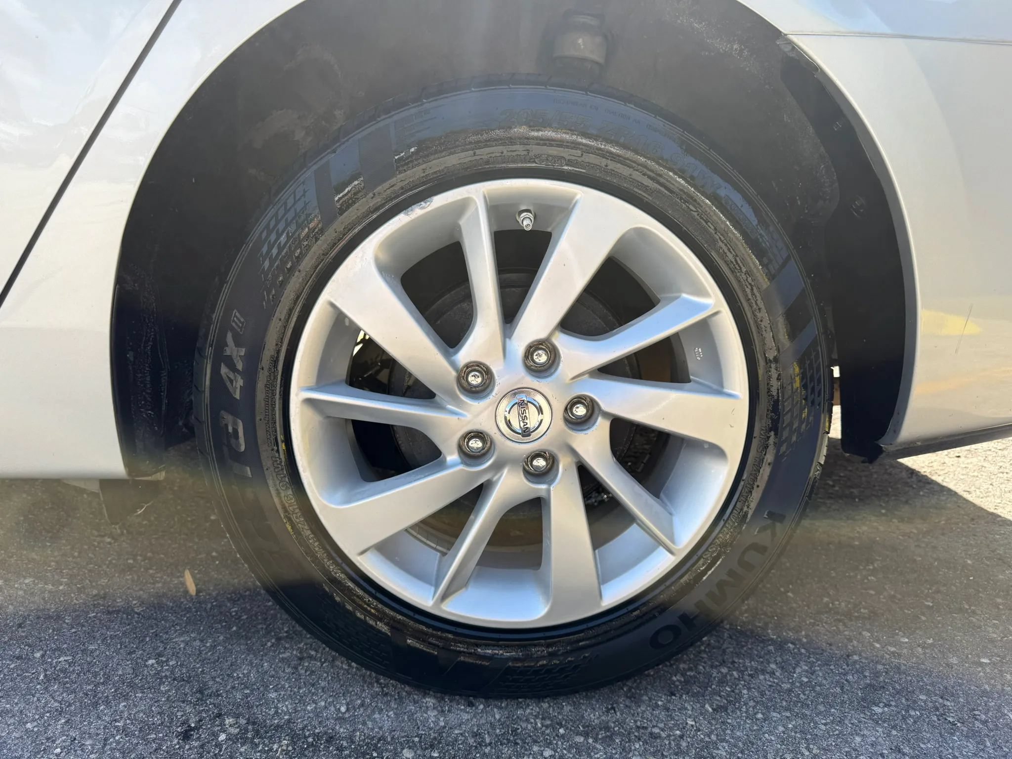 Used 2013 Nissan Sentra SV FWD image 19