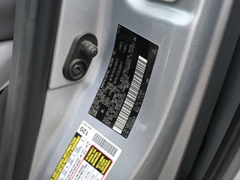 Used 2019 Toyota Sienna XLE FWD image 26