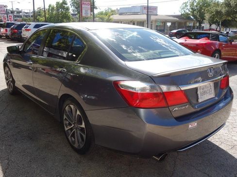 Used 2014 Honda Accord Sport image 5