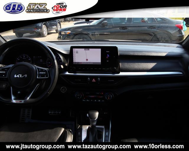 Used 2023 Kia Forte GT-Line w/ GT-Line Premium Package FWD image 17