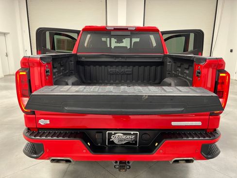 Used 2024 GMC Sierra 1500 Elevation w/ Elevation Premium Package AWD/4WD image 38