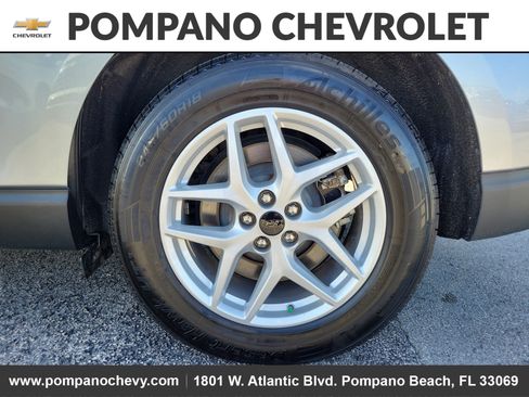 Used 2023 Ford Edge SEL image 9