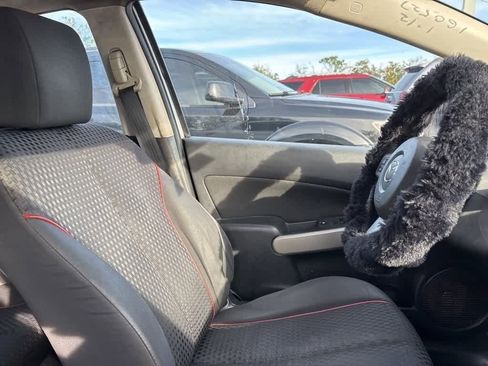 Used 2012 MAZDA MAZDA2 Touring image 7