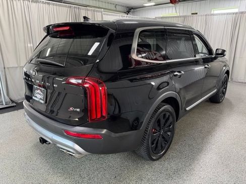 Used 2021 Kia Telluride S FWD image 4