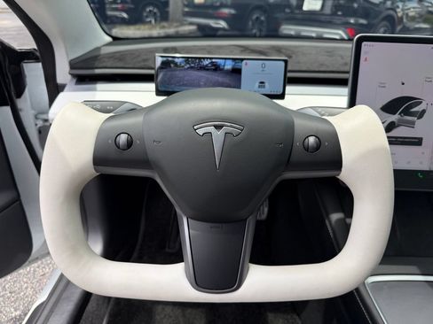 Used 2021 Tesla Model 3 Standard Range Plus RWD image 13