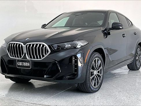 Used 2024 BMW X6 xDrive40i w/ Parking Assistance Package AWD/4WD image 5