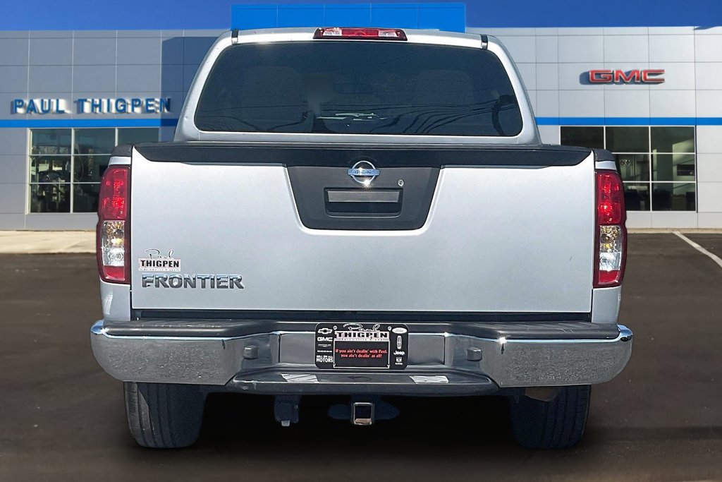 Used 2016 Nissan Frontier S RWD image 5